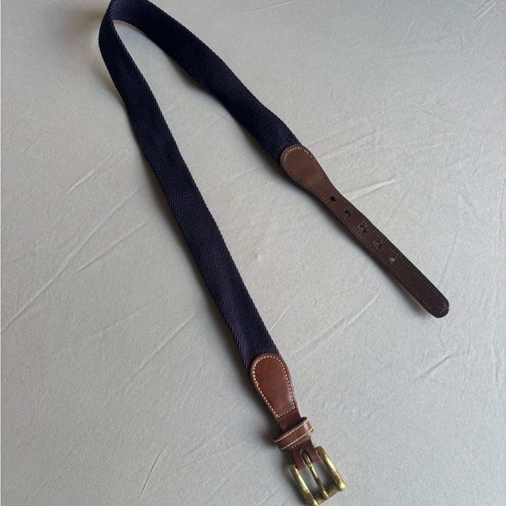 Dooney and Bourke dark purple women’s belt VINTAGE